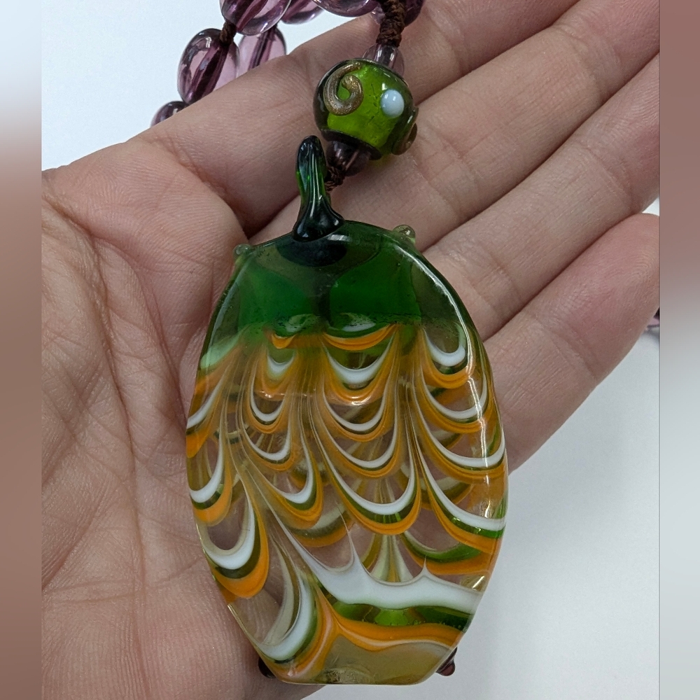 EVC LARGE GLASS OWL NECKLACE - Picture 8 of 9